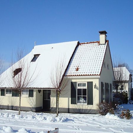 Attractive Holiday Home With Jetty Steendam Zewnętrze zdjęcie