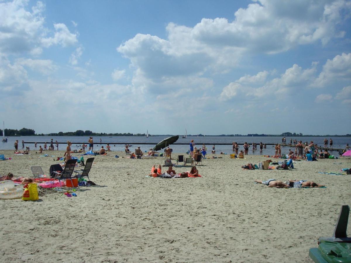 Attractive Holiday Home With Jetty Steendam Zewnętrze zdjęcie